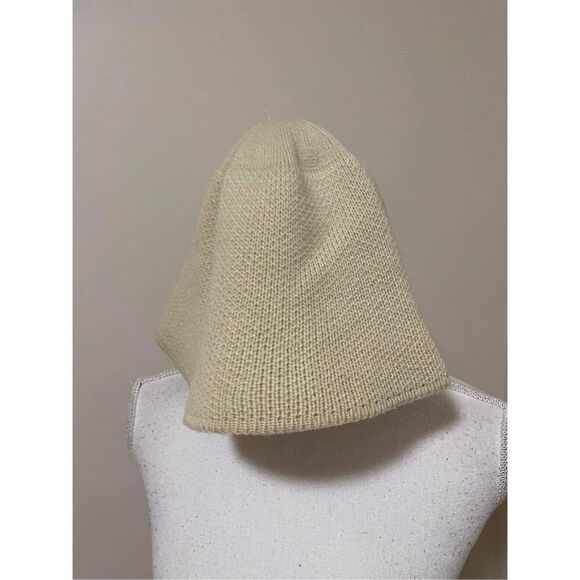 New Urban Outfitters Gabbi Rhinestone Bucket Hat Ivory Celestial New - Picture 4 of 4